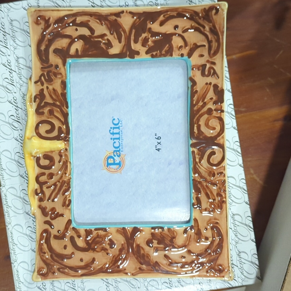 4x6 NIB picture frame steer and leather look